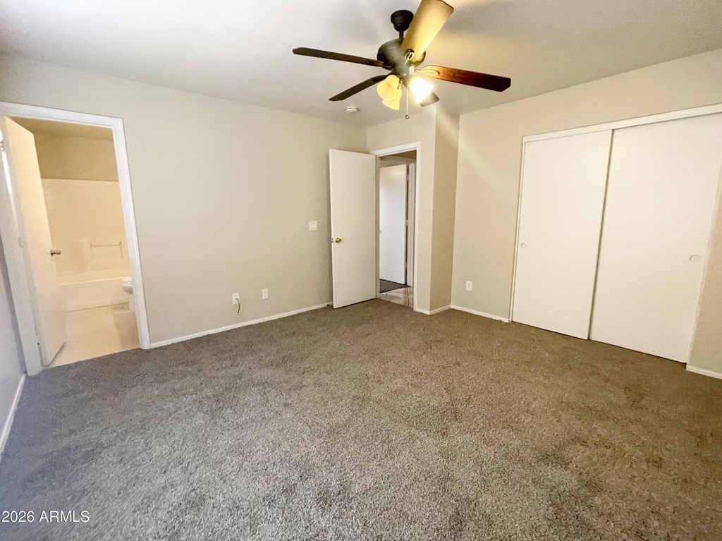 8930 W Catalina Drive - Photo 14