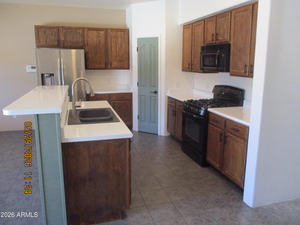 2120 Chaplain Carter Drive - Photo 4