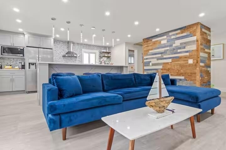 322 Nw 4th Avenue - Photo 3