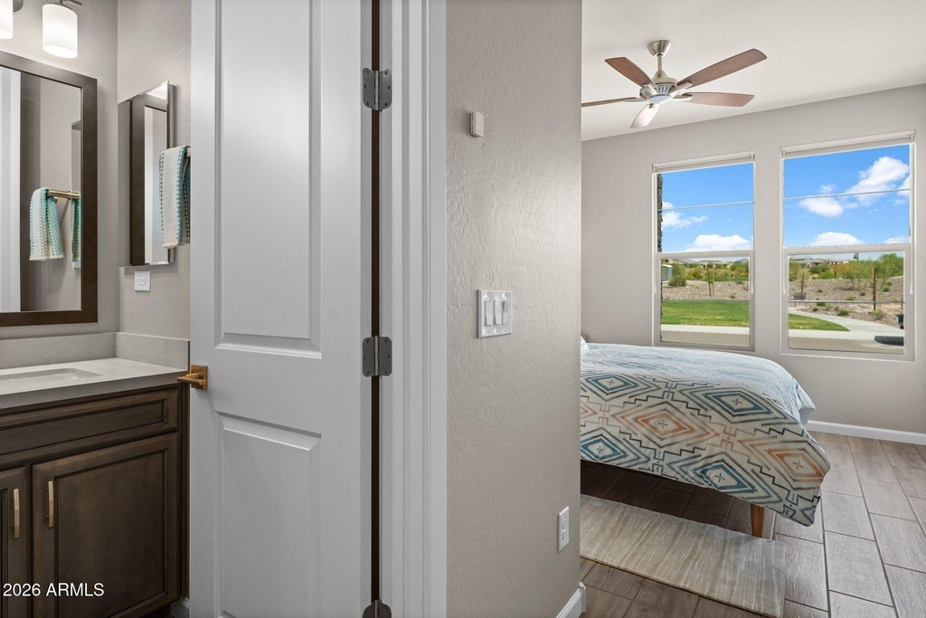 4002 Desert Moon Drive - Photo 18