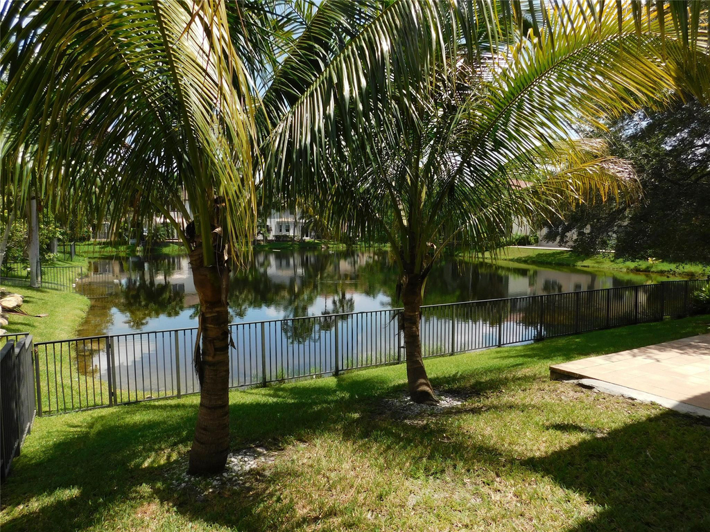 11751 Nw 1st Street - Photo 37