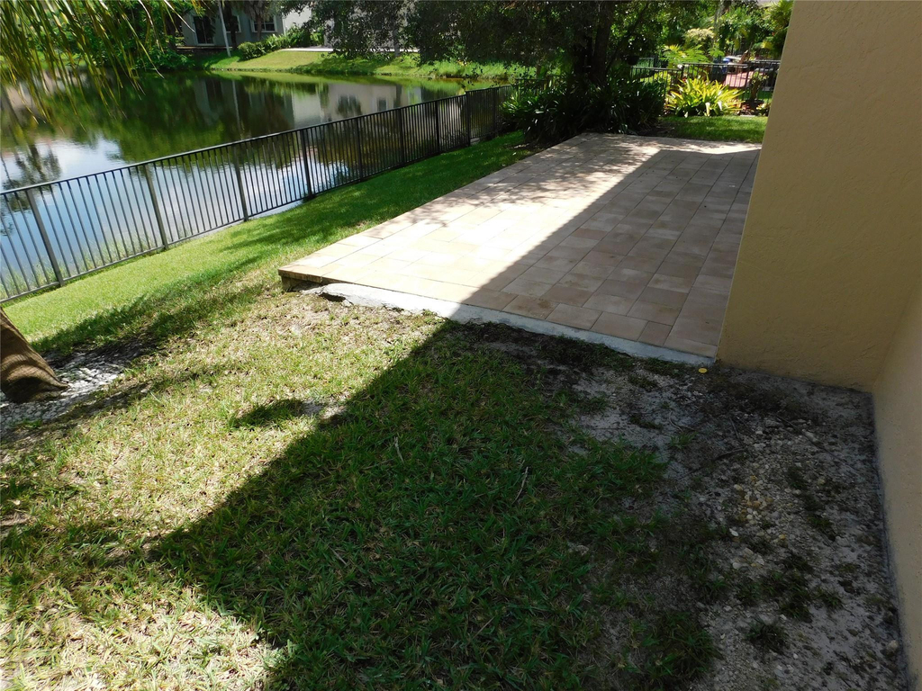 11751 Nw 1st Street - Photo 36