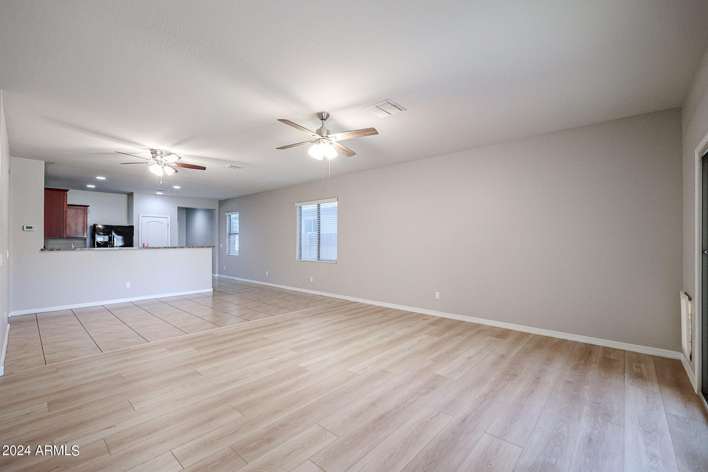 7009 S 78th Drive - Photo 8