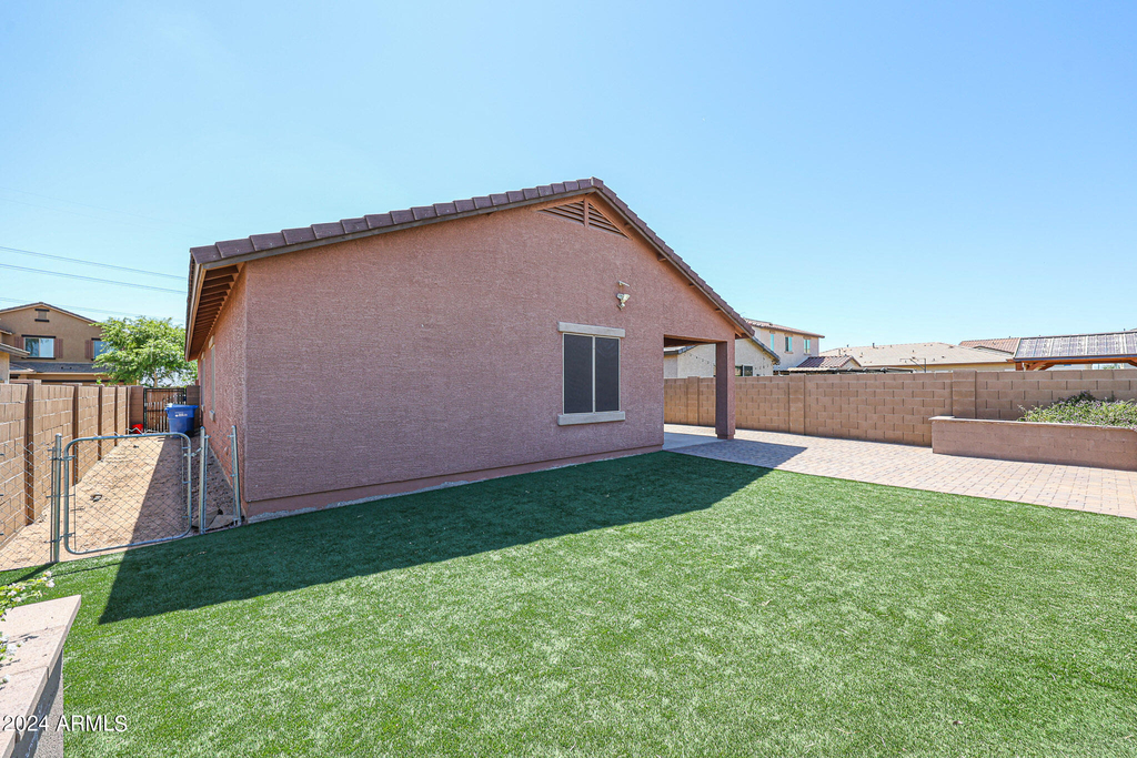 7009 S 78th Drive - Photo 28