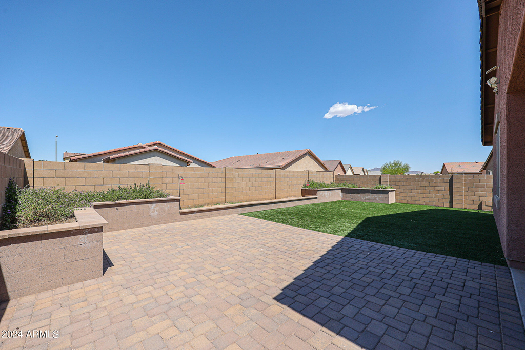 7009 S 78th Drive - Photo 26