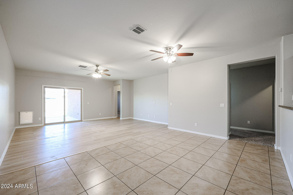 7009 S 78th Drive - Photo 11
