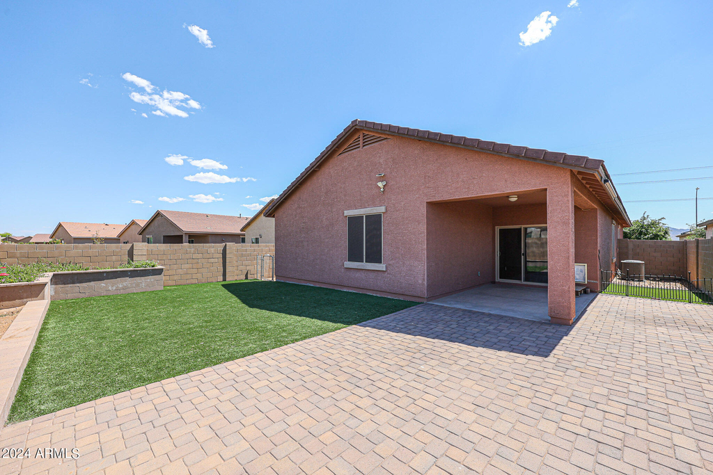 7009 S 78th Drive - Photo 27
