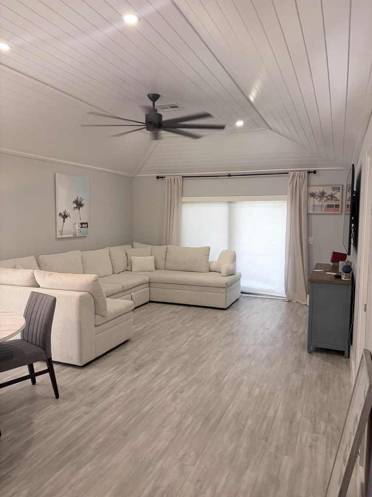 3072 Inglewood Terrace - Photo 10