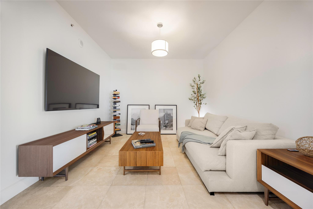 14951 Royal Oaks Lane - Photo 2