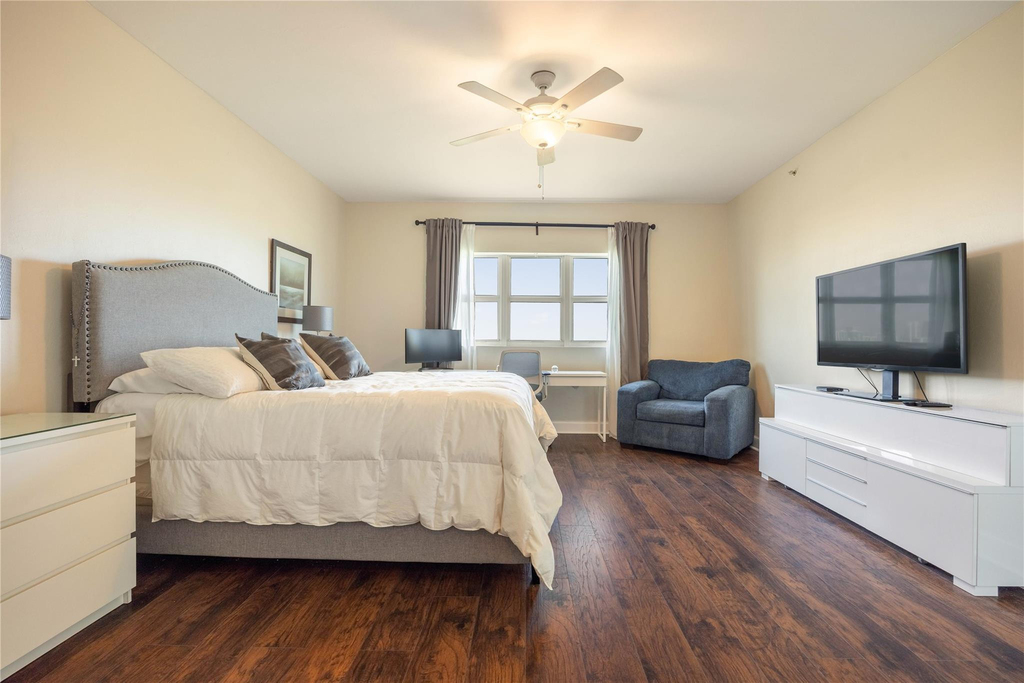 14951 Royal Oaks Lane - Photo 13