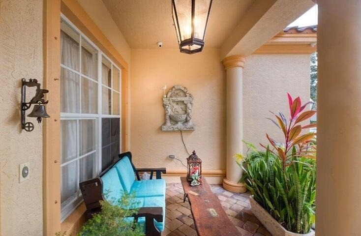5574 55th Avenue - Photo 2