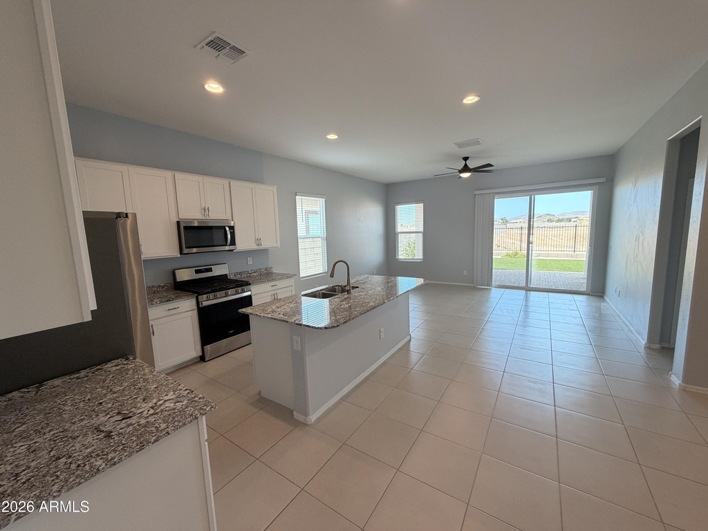 15628 W Smoketree Drive - Photo 4
