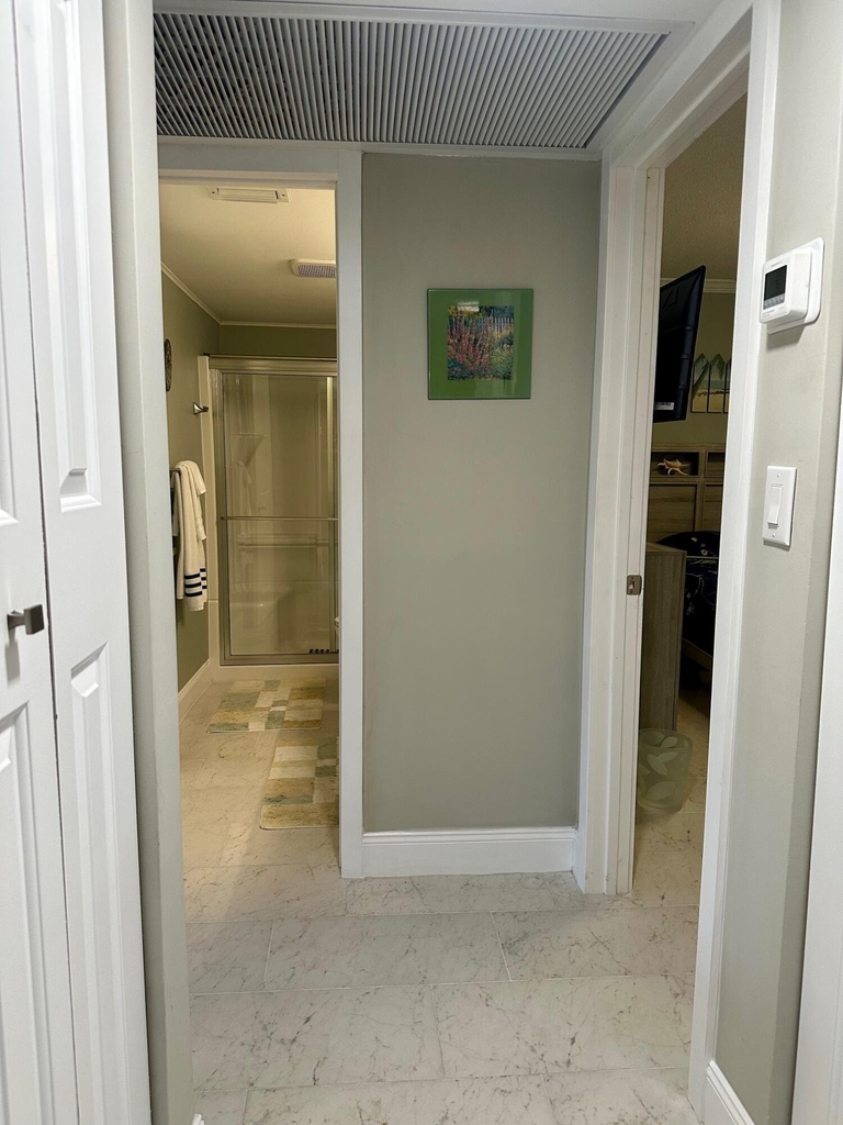 2721 Garden Drive N - Photo 12