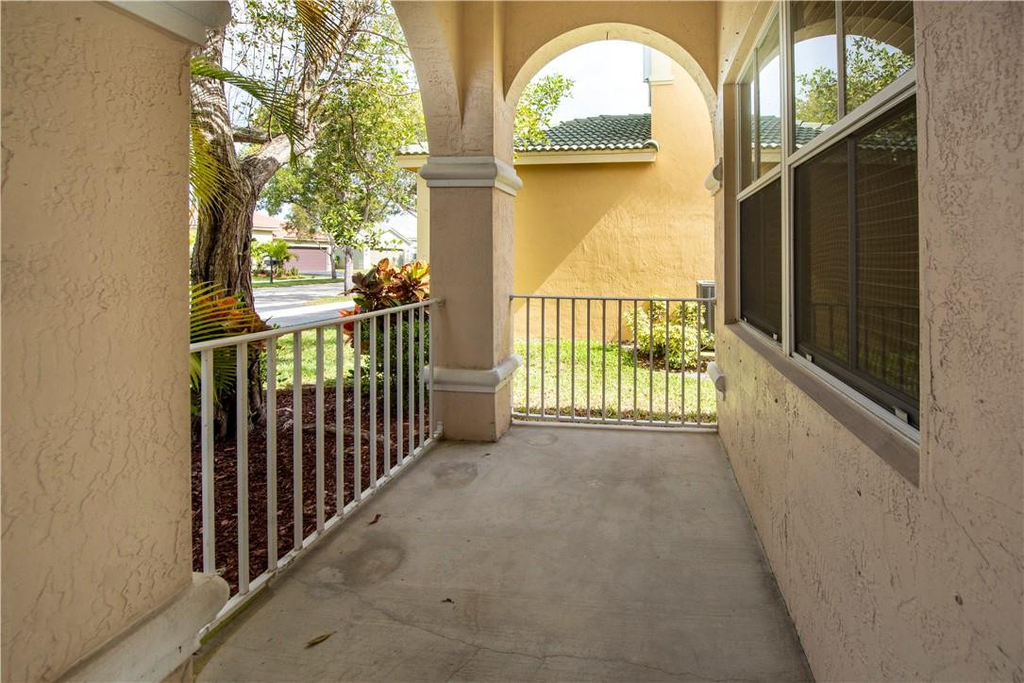 4015 Palm Place - Photo 11