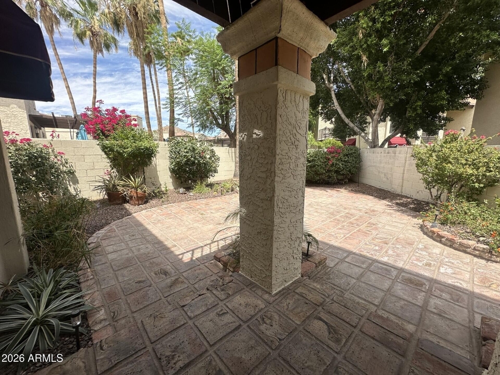 8840 S 51st Street - Photo 7