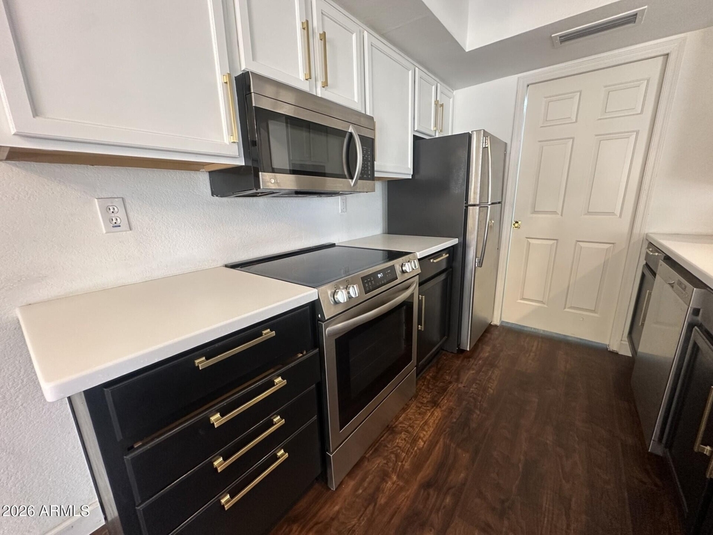 8840 S 51st Street - Photo 31