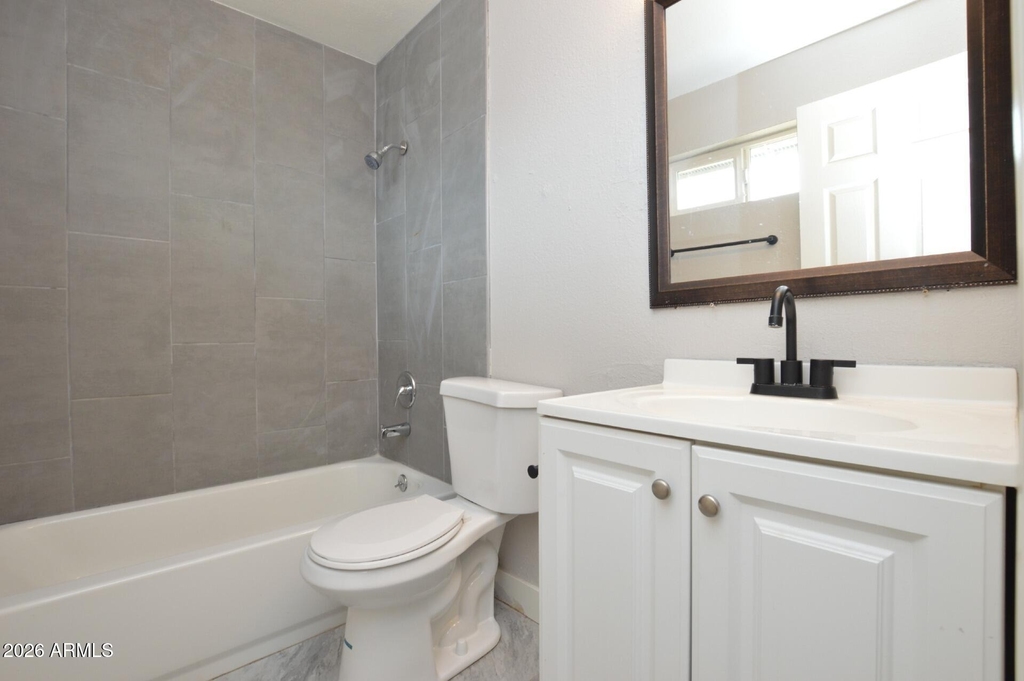6040 N 21st Avenue - Photo 9