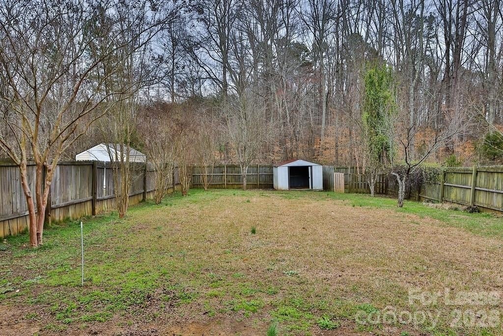 8946 Chalkstone Road - Photo 4