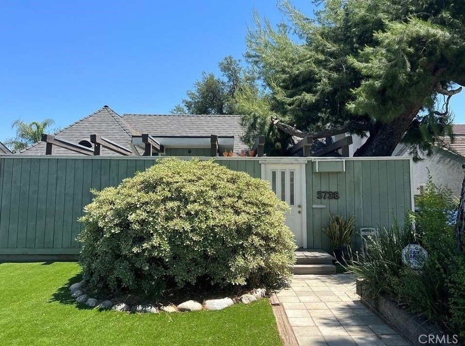5738 Agnes Avenue - Photo 1