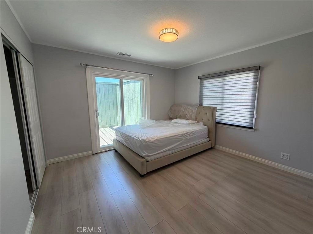 5738 Agnes Avenue - Photo 11