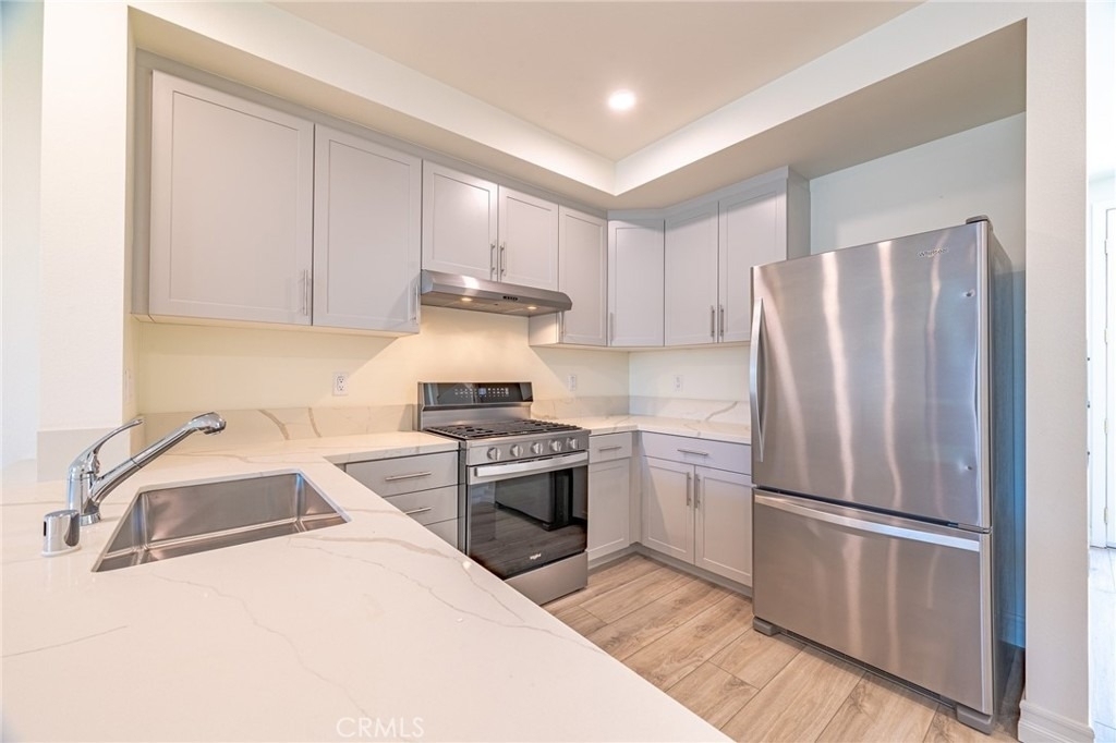 140 New Ave - Photo 16