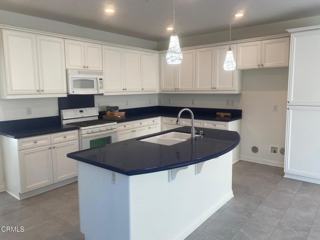 3630 Dunkirk Drive - Photo 3
