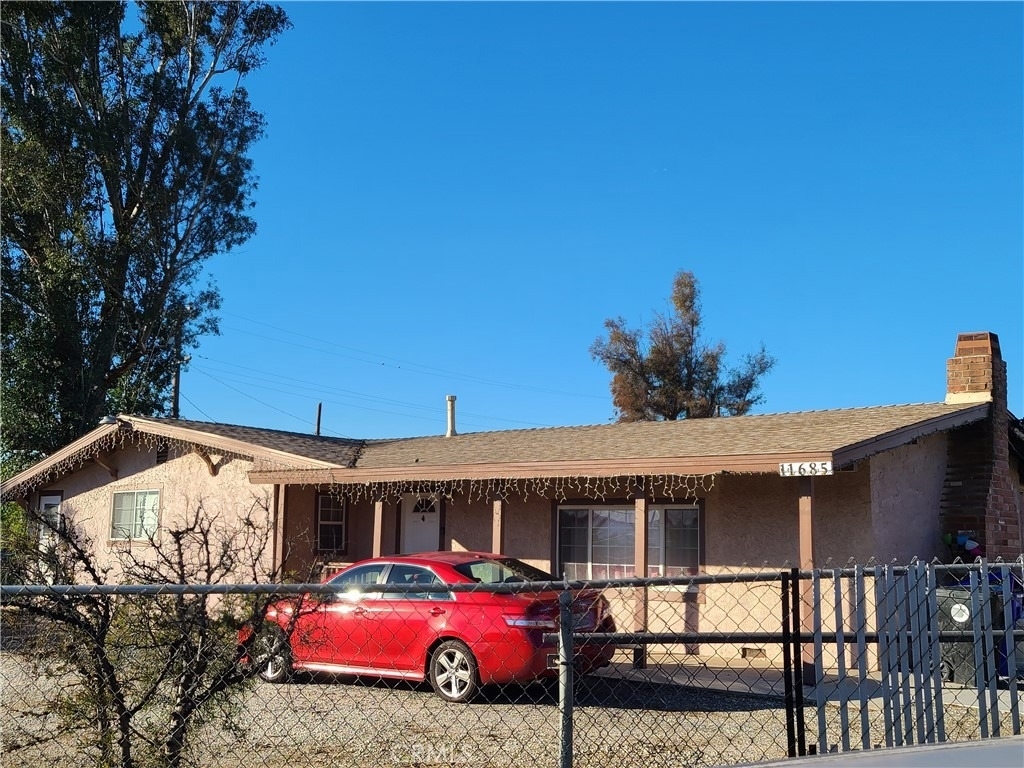11685 Holmes - Photo 2