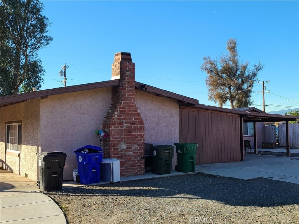11685 Holmes - Photo 1