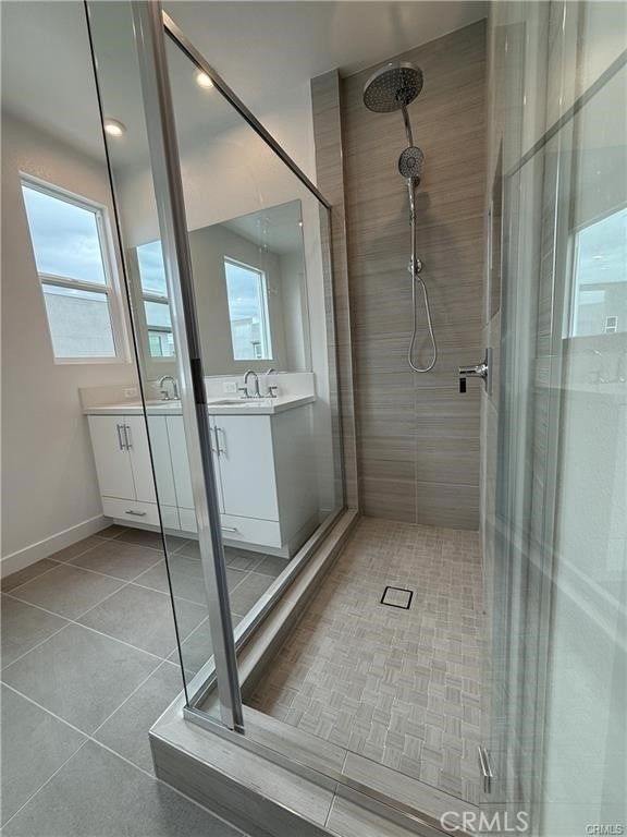 677 S Lyon St - Photo 9