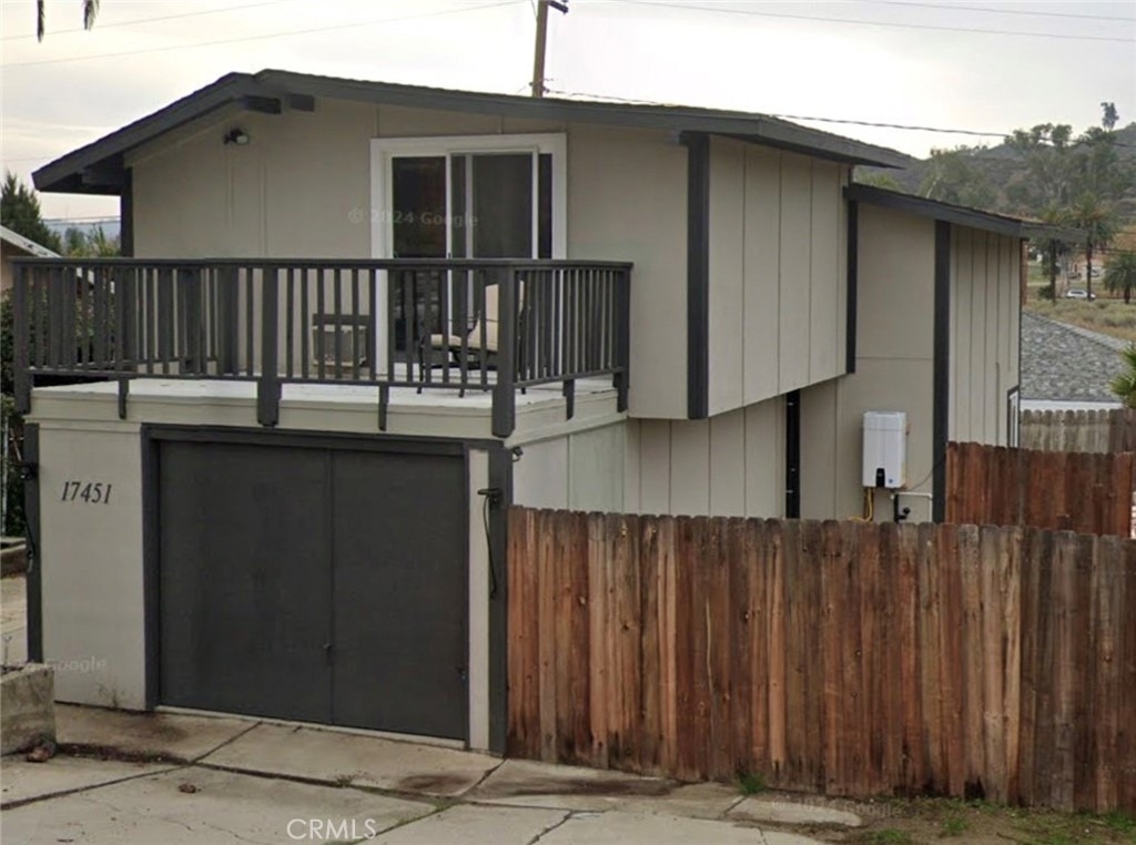 17451 Bromley - Photo 0