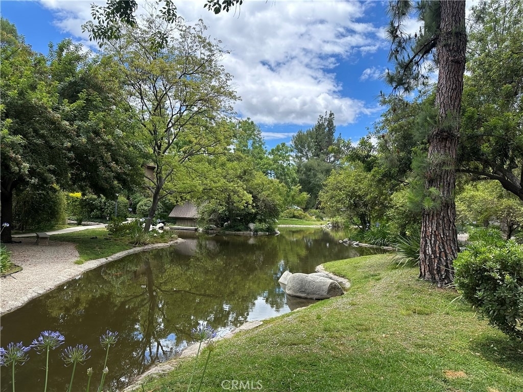 7101 Farralone Avenue - Photo 32