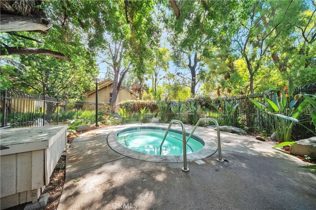 7101 Farralone Avenue - Photo 23