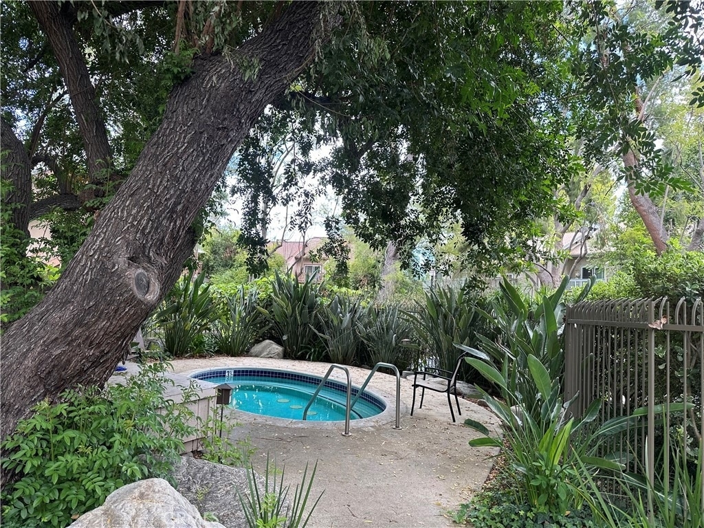 7101 Farralone Avenue - Photo 24