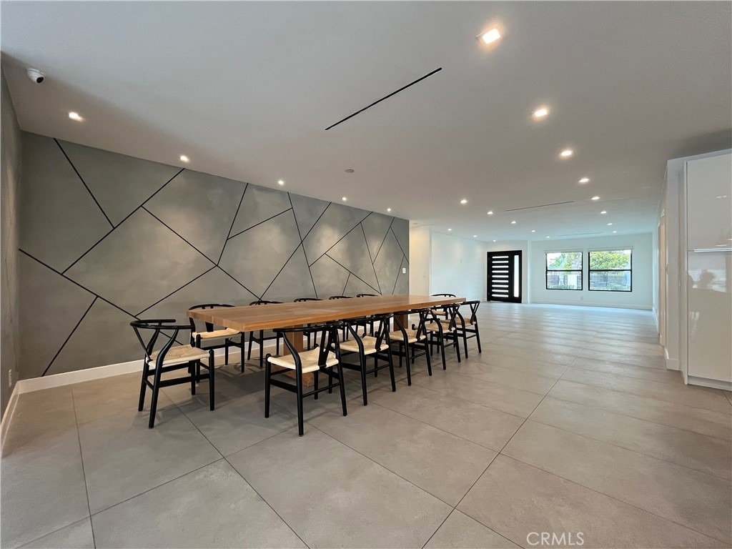 5735 Saloma - Photo 5
