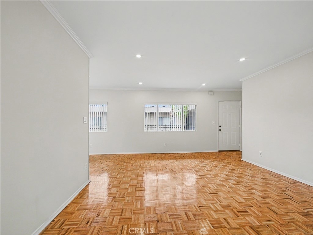 6342 Morse - Photo 5