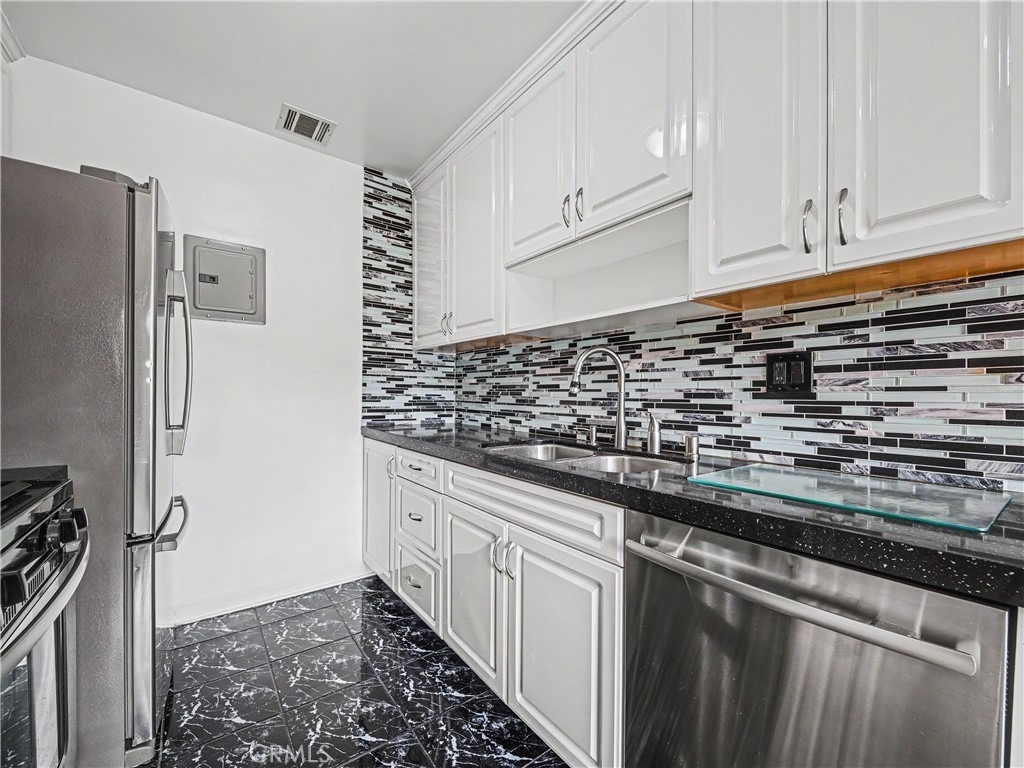 6342 Morse - Photo 15