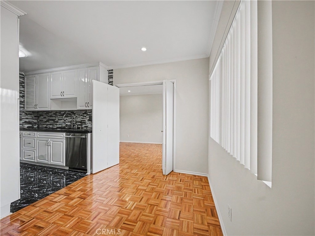 6342 Morse - Photo 11