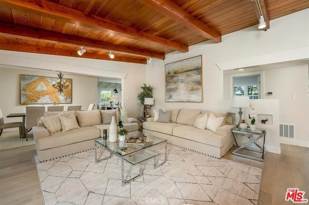 5628 Ponce Avenue - Photo 5