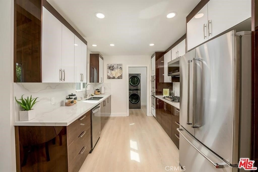 5628 Ponce Avenue - Photo 13
