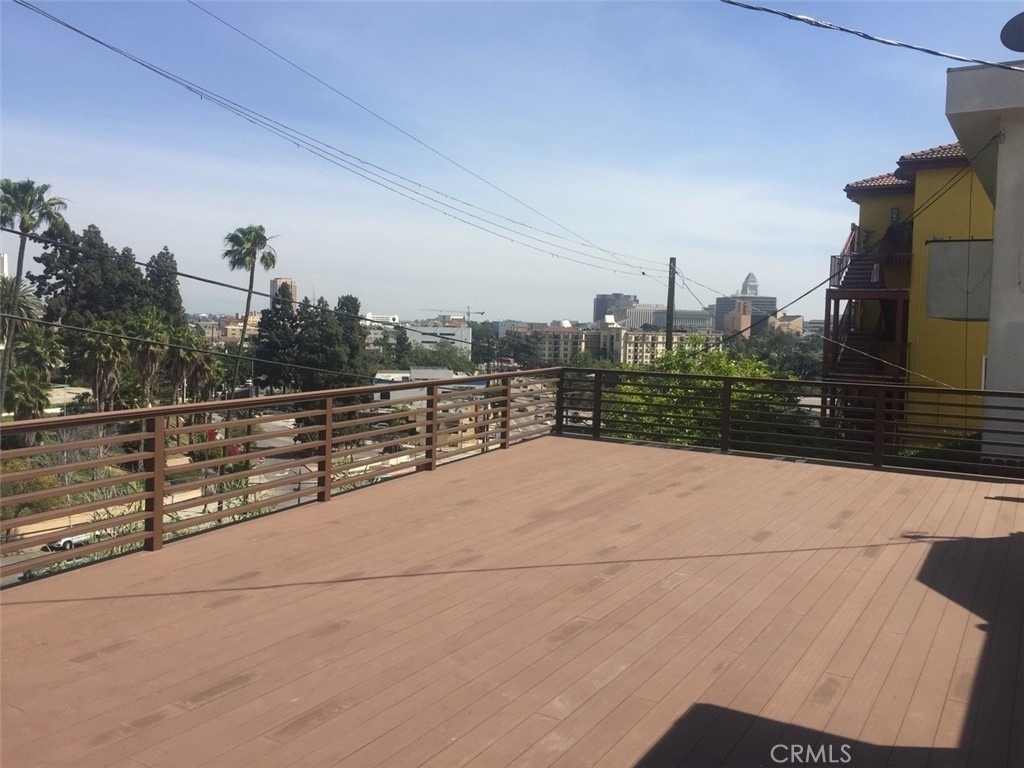 1131 Sunvue Pl - Photo 7
