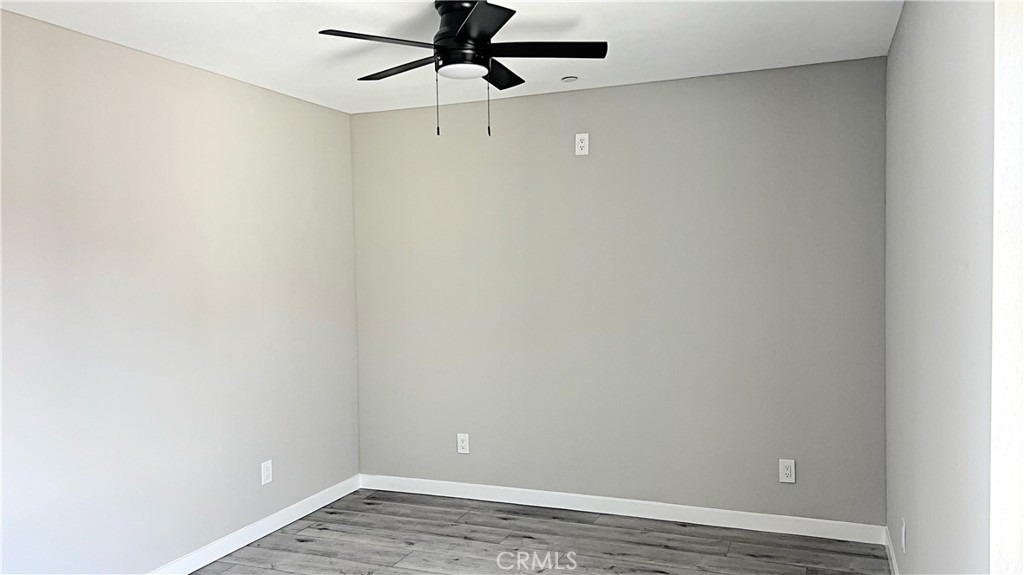 6900 Oso Avenue - Photo 23