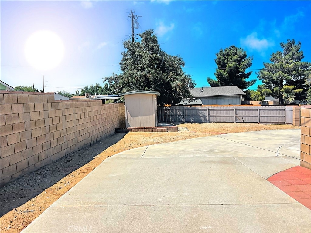 1143 Elizabeth Lake - Photo 29