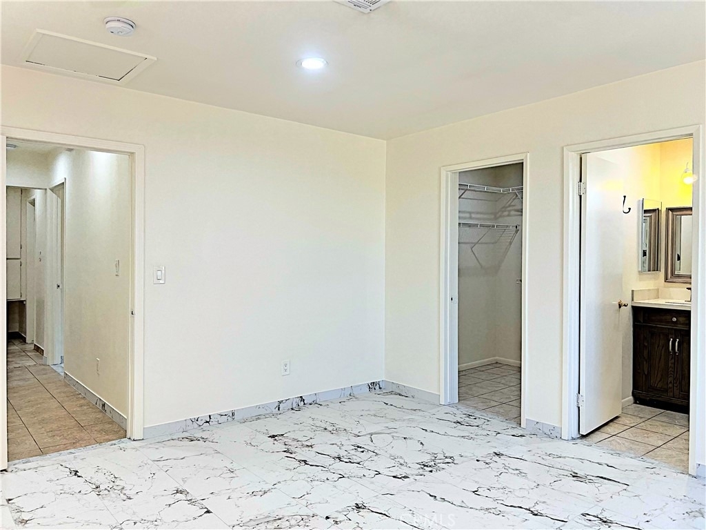 1143 Elizabeth Lake - Photo 14