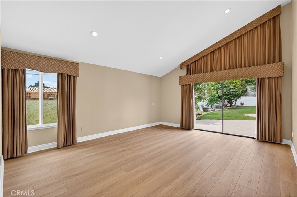 18259 Minnehaha Street - Photo 22
