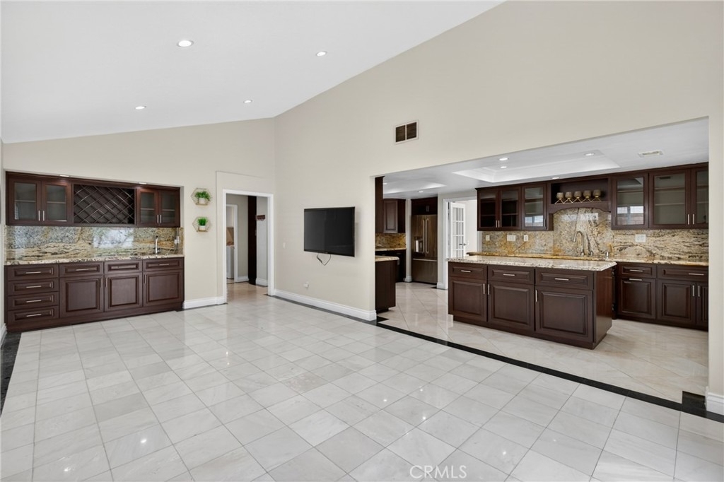 18259 Minnehaha Street - Photo 17