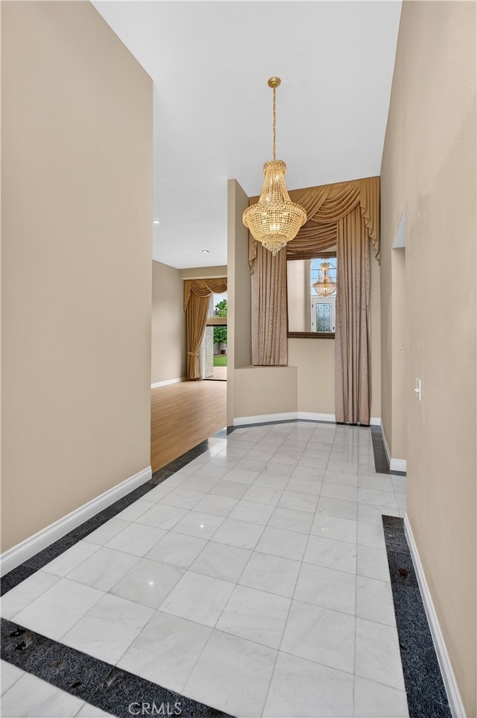 18259 Minnehaha Street - Photo 4