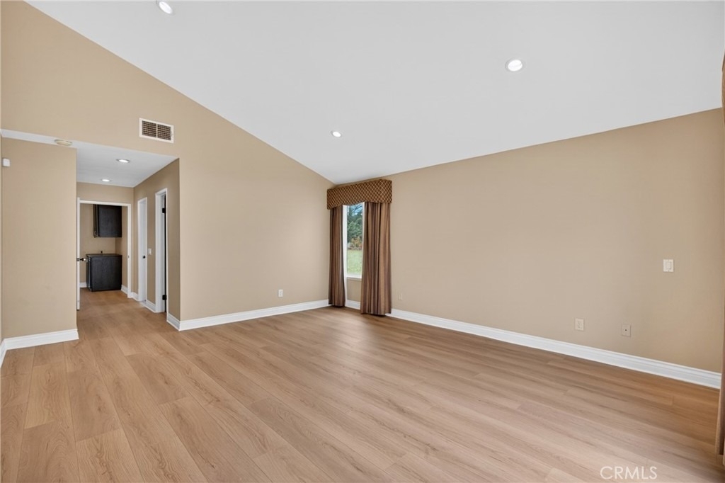 18259 Minnehaha Street - Photo 23