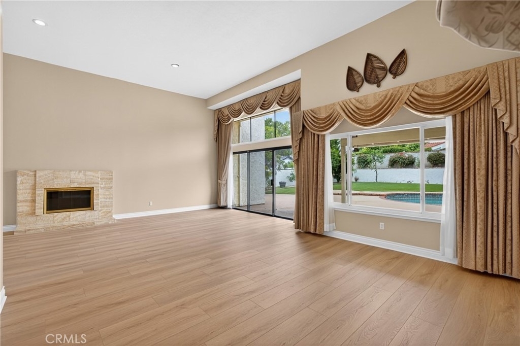 18259 Minnehaha Street - Photo 10