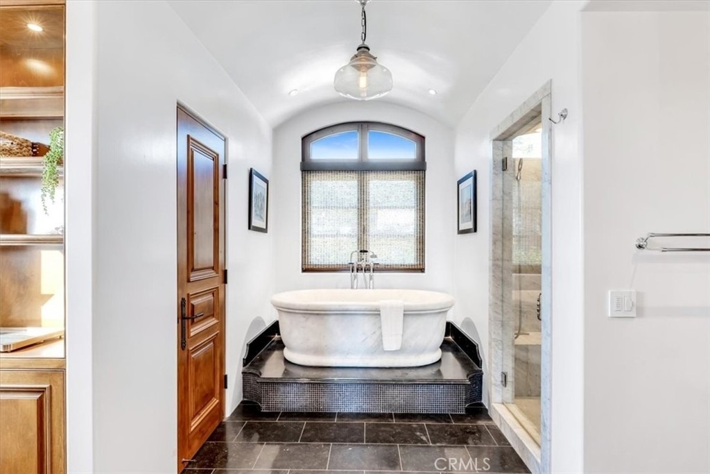 31512 Bluff - Photo 32