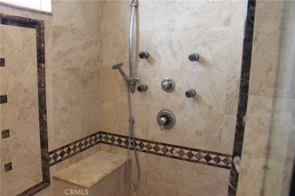 16 Salerno - Photo 43